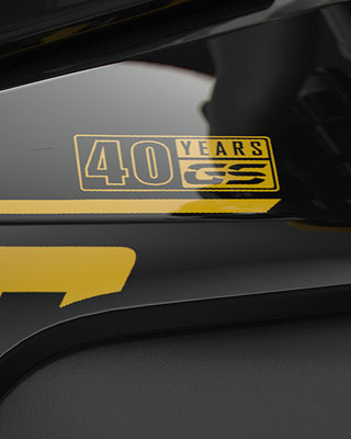 Sarı renkli 40 Years GS yazısı | BMW Motorrad Türkiye
