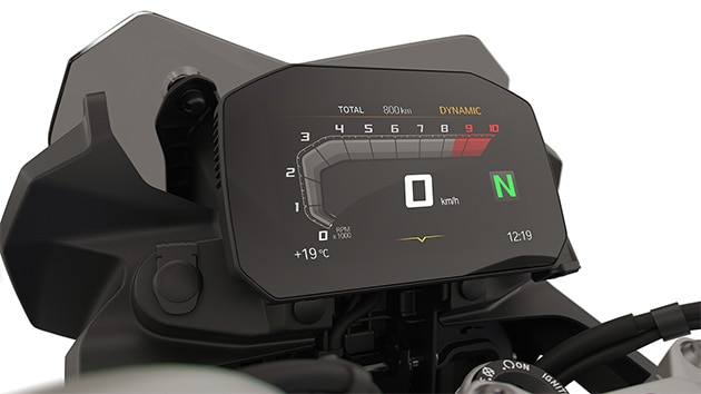 BMW F 800 GS’in Connectivity özellikli TFT ekranı