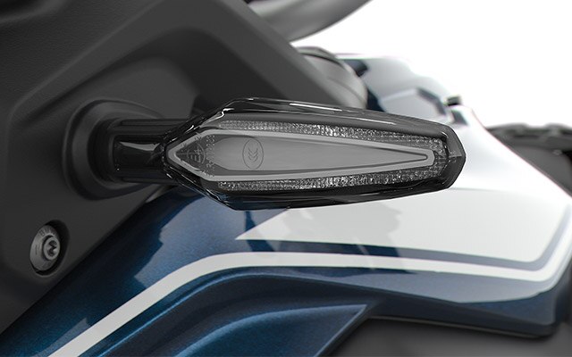 Seri üretim ikonik ön LED sinyal lambaları | BMW Motorrad Türkiye