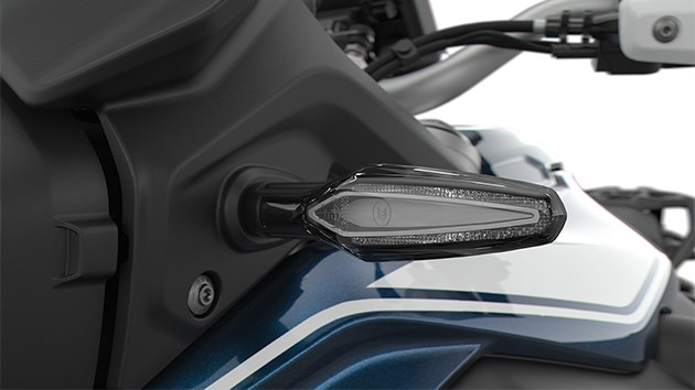Seri üretim ikonik ön LED sinyal lambaları | BMW Motorrad Türkiye