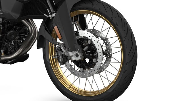 Altın renginde anodize edilmiş jantlar | BMW Motorrad Türkiye
