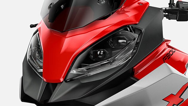 BMW F 900 XR - Adaptif viraj ışığı | BMW Motorrad Türkiye