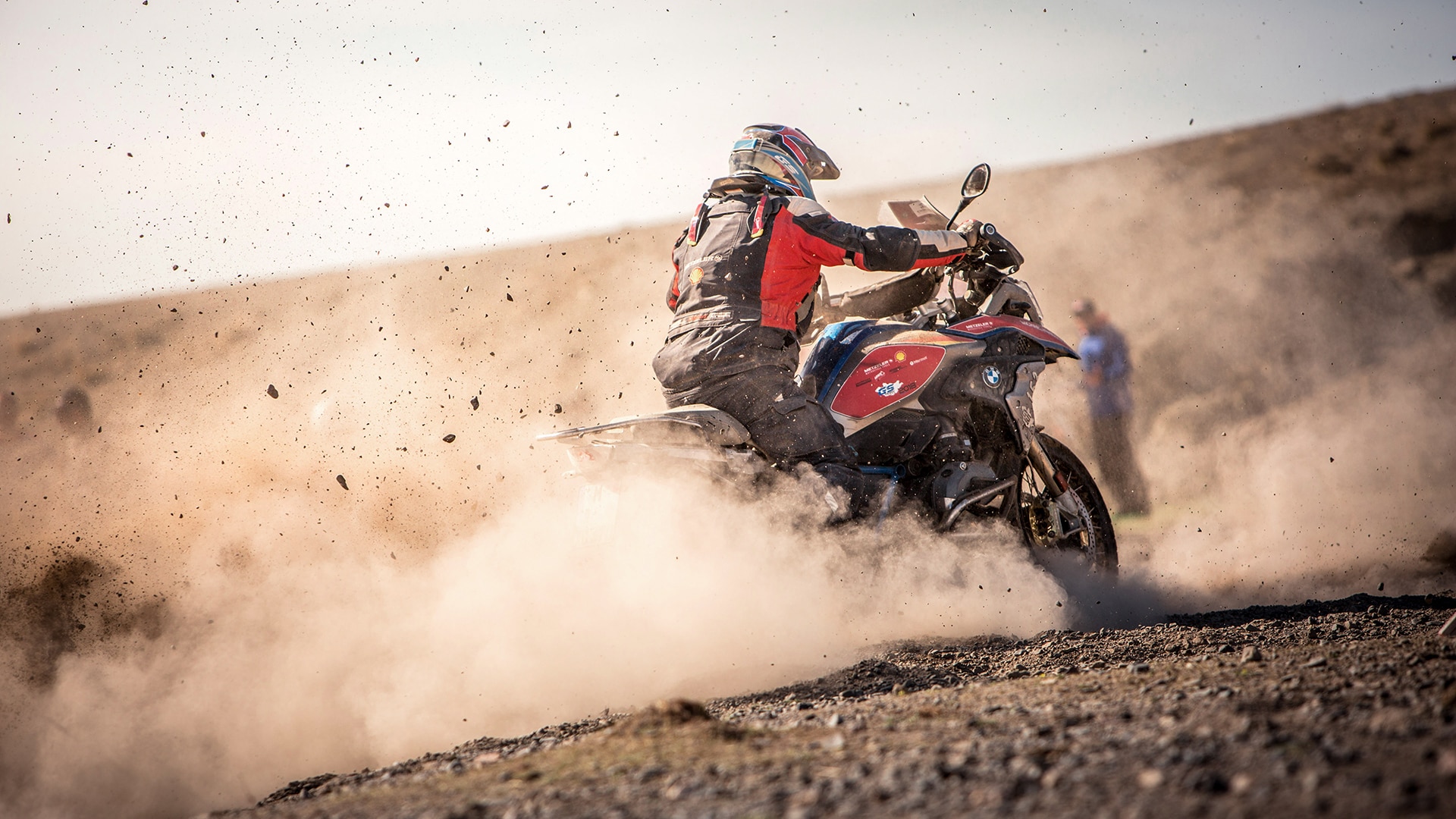 R 1250 GS Adventure I BMW Motorrad Türkiye - Zorlu bir zeminde.