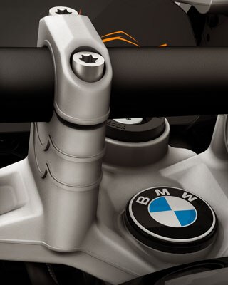 30 mm gidon yükselticiler | BMW Motorrad Türkiye