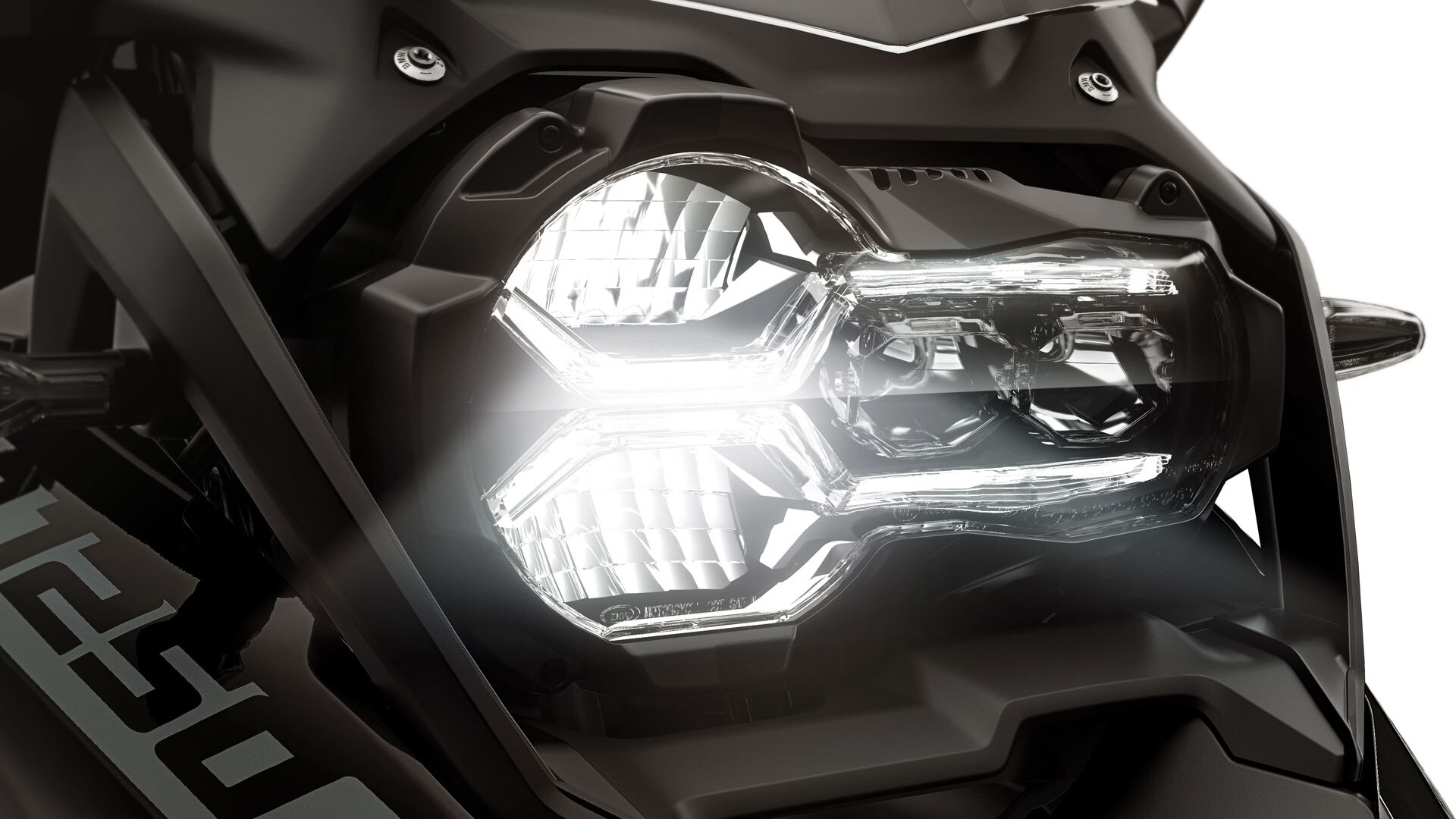 LED döner far özellikli adaptif far | BMW Motorrad Türkiye