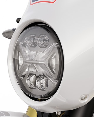 BMW Motorrad R 12 G/S modelindeki ilave LED far