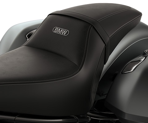 BMW Motorrad R 18 Roctane'in Dragster selesinin detaylı görseli