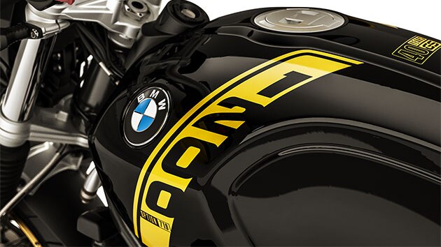 BMW R nineT Urban G/S | BMW Motorrad Türkiye - R nineT Urban G/S’in deposu üzerindeki 1200 cc yazısı.