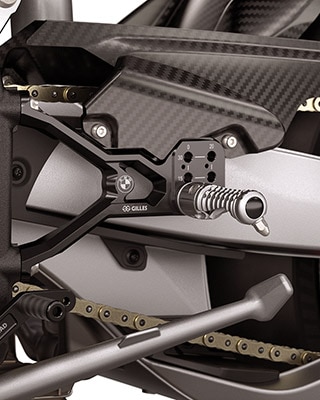 M 1000 RR’da yüksek kaliteli M Billet pack