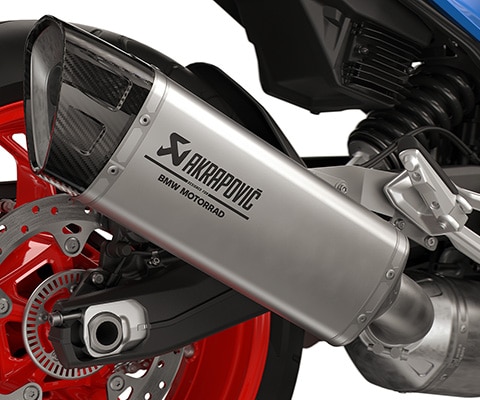BMW Motorrad F 900 XR'ın spor susturucusu