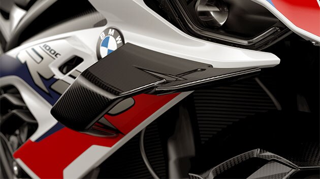 BMW M 1000 RR | BMW Motorrad Türkiye - M RR’ın yan kısmındaki M Kanatçıkları.