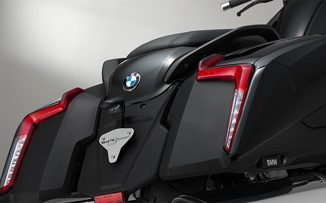 BMW K 1600 B - LED sinyal ve fren lambaları | BMW Motorrad Türkiye