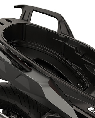 BMW Motorrad C 400 X’in depolama alanı