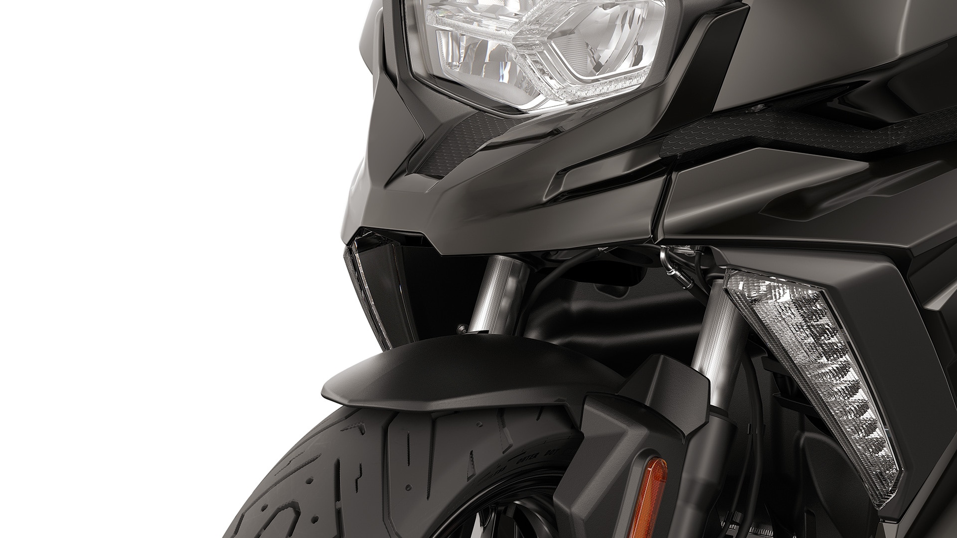 BMW Motorrad C 400 X ve isteğe bağlı Pro Far