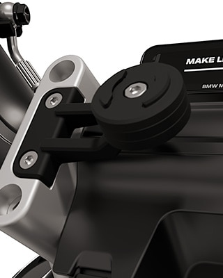BMW Motorrad eParkourer CE 02 yüksek seviyede entegre akıllı telefon tutucu