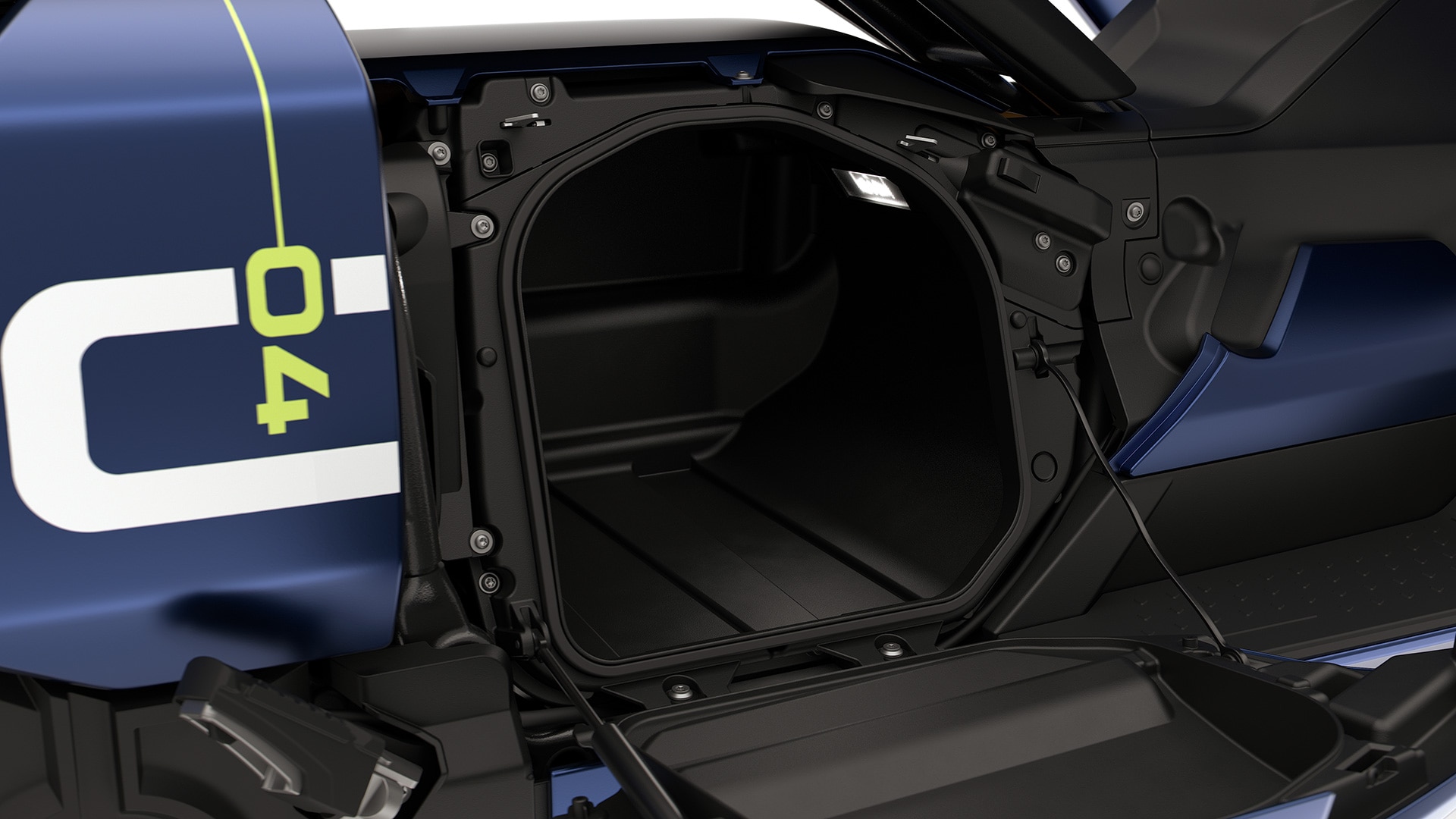 BMW Motorrad CE 04’ün yandan yükleme özelliği